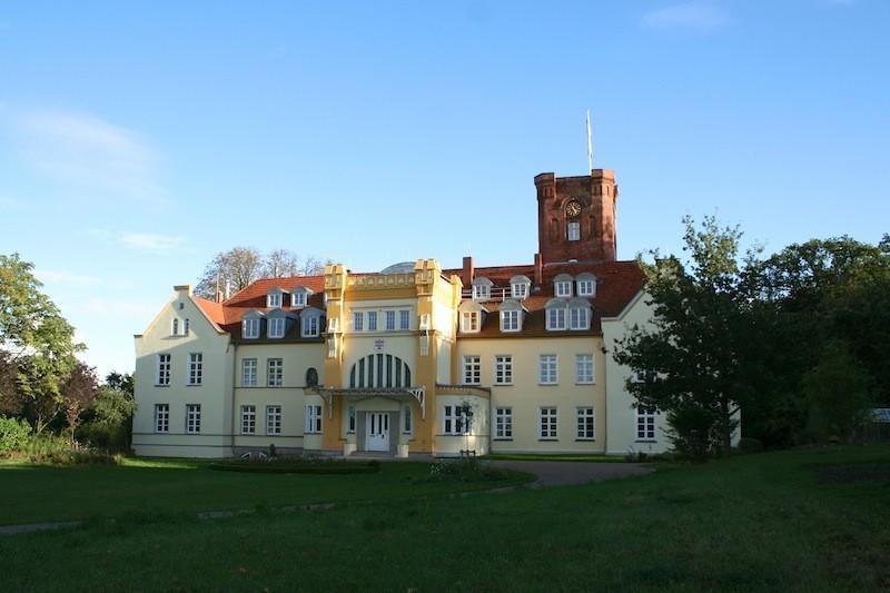 Schloss Lelkendorf, Fewo Hoppenrade 外观 照片
